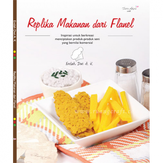 Replika Makanan dari Flanel